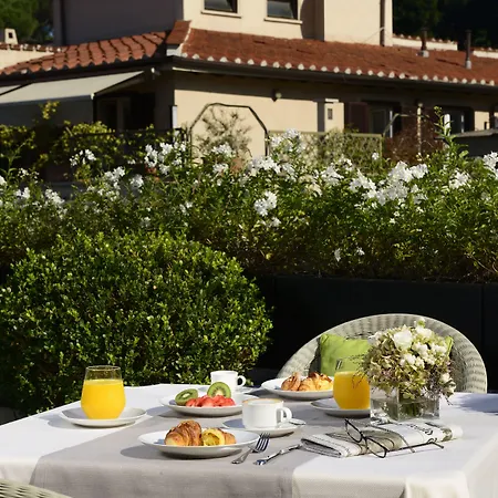 Hotel Mario De' Fiori 37