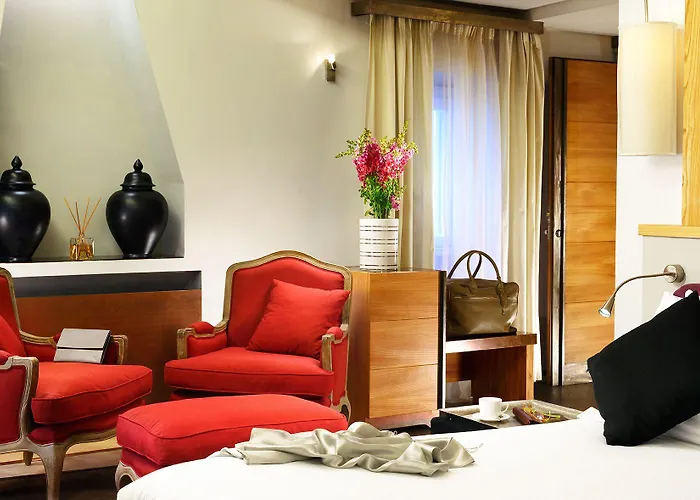 Mario De' Fiori 37 מלון 4*