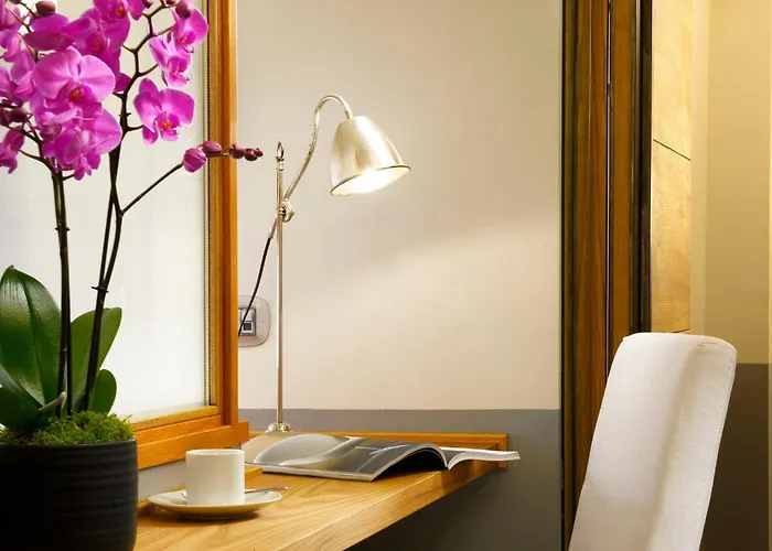 מלון Mario De' Fiori 37