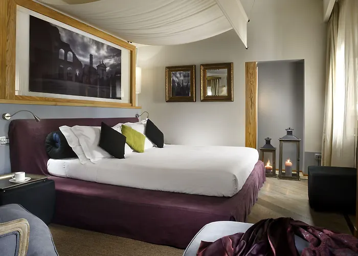 Mario De' Fiori 37 מלון רומא