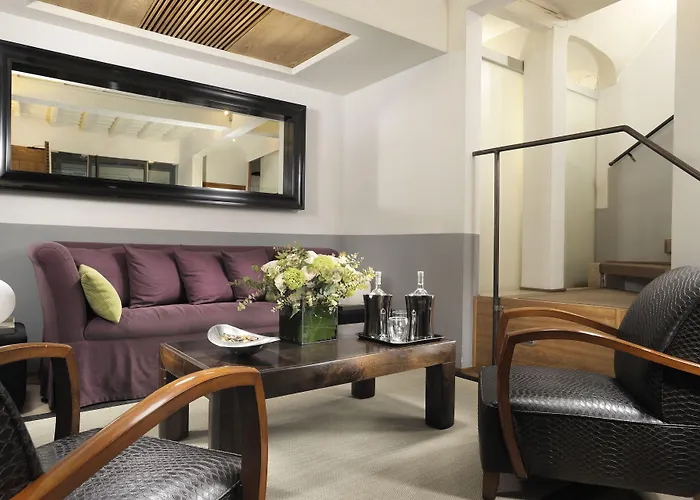 Mario De' Fiori 37 מלון 4*