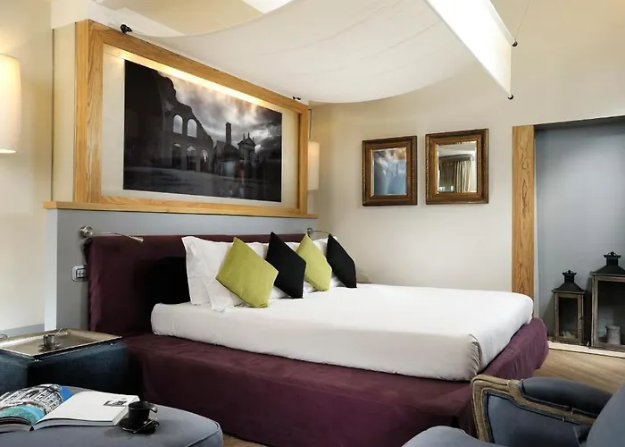 Mario De' Fiori 37 מלון 4*