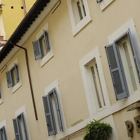 Mario De' Fiori 37 Hotel Rome