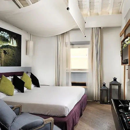 Hotel Mario De' Fiori 37 Rome